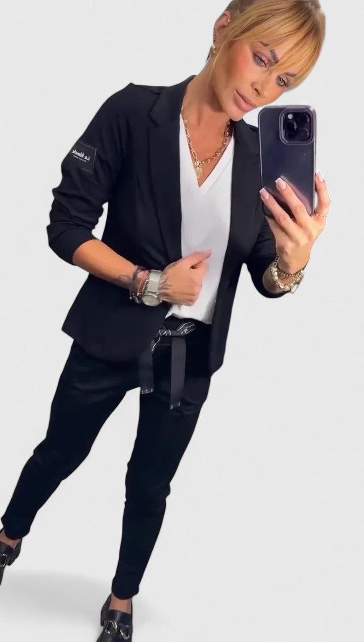 Kina | Elegant Two-Piece Set