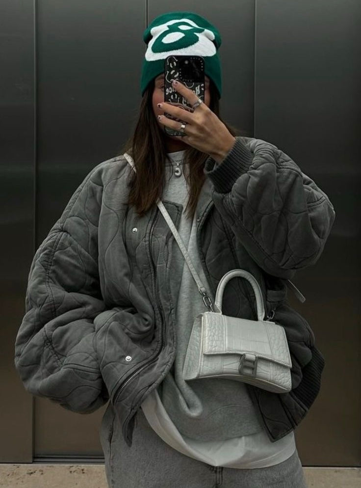 Ivy Manhattan | Ribbed Bomber Jacket